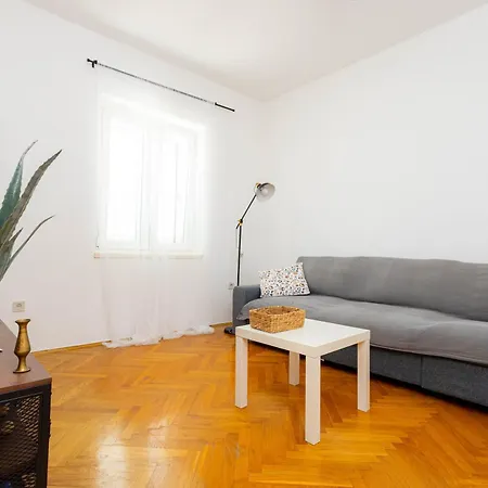 Lägenhet Koki's Nest